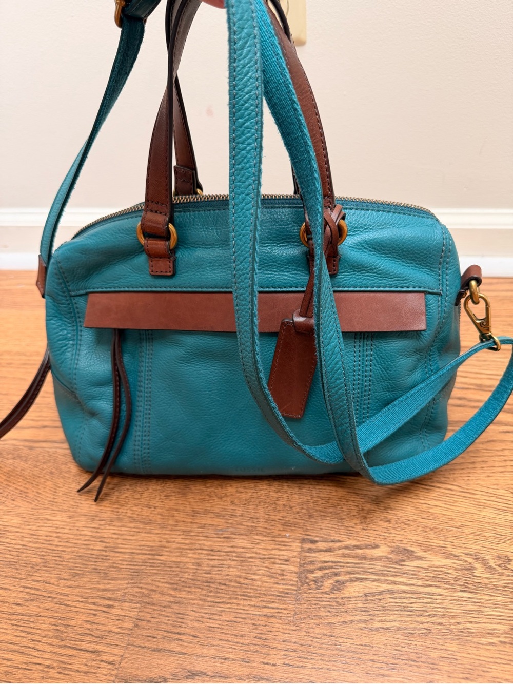 FOSSIL Teal Leather Crossbody Bag with Brown Trim
